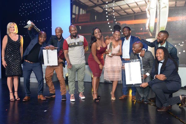 Pendoring GM Franette Klerk with Umpetha Award winners, shared by Ogilvy & Mather, Johannesburg for their radio ad Slyza Tsotsi 3 for KFC And The Odd Number for their radio ad Umsebenzi for BBC Brit