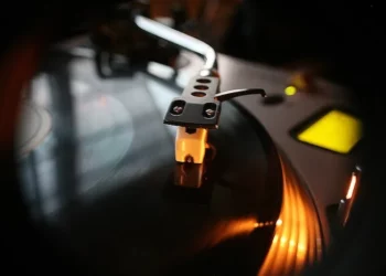 Time to spin the black circle once again!