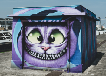 Seven Days on Twitter: Fat #CheshireCats and a Week of Media Mayhem