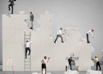 Breaking down silos: Unlocking collaboration for exceptional customer experience