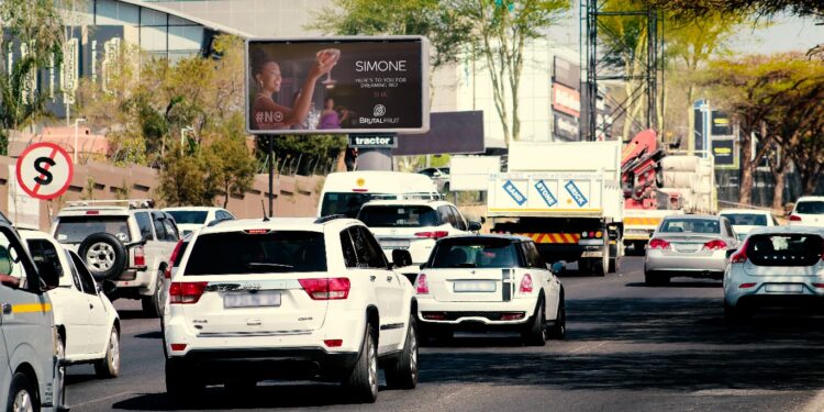 Thinking out-the-billboard