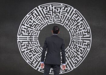 Navigating the media maze from pitch to publishing