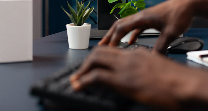 Six tips for taking your freelance business global
