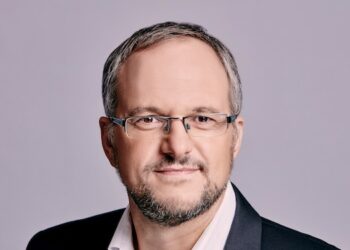 Stephen Grootes new host of The Money Show