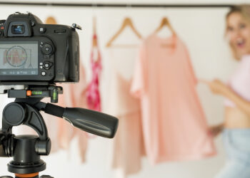 Bringing a human touch to B2B marketing by working with influencers