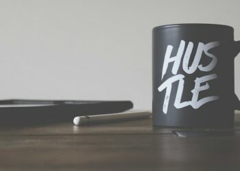 Embracing the entrepreneurial mindset: Lessons from the trenches