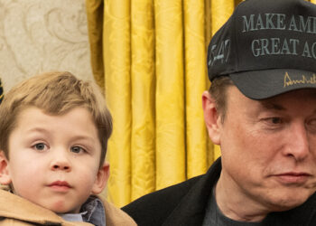 Seven Days on Social Media: Brave soldiers and mouthy men