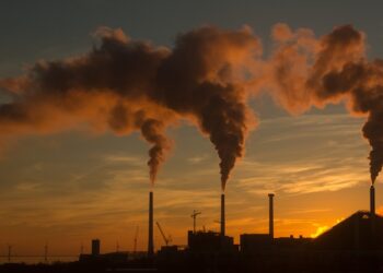 Fossil fuel greenwashing ‘pervades’ South African media