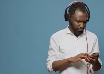 Guess what: I discovered podcast advertising works!