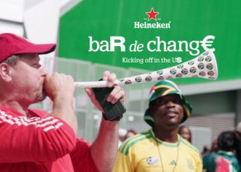 WATCH: Heineken® helped South African fans beat World Cup beer prices with the return of Bar De Change
