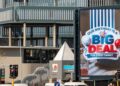 The smartest digital out-of-home plans combine share of voice and programmatic buying