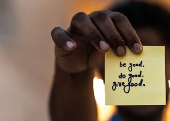 Good Things Guy launches campaign for one million acts of kindness before Christmas