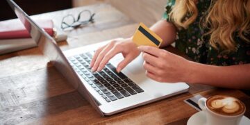 Trust key to converting online browsers into buyers, study finds